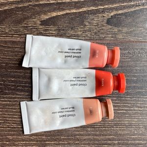 Glossier cloud paint (color: beam; dusk; dawn)